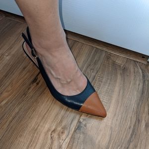 Leather two-toned kitten heels